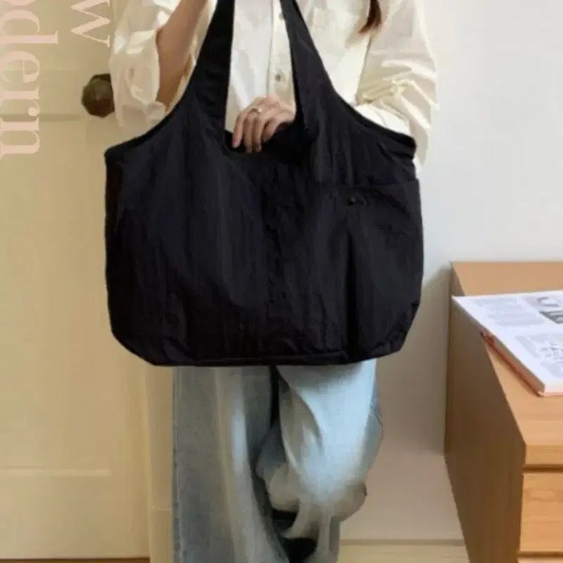 [BUNJANG] Ultra Lightweight Large Shoulder Bag / 초경량 빅숄더백