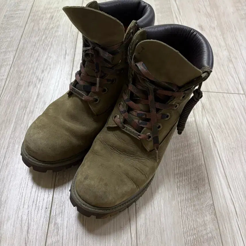 [BUNJANG] Timberland Premium 6-Inch Camo Work Boots / 팀버랜드 프리미엄 6인치 워커 부츠 카모 260