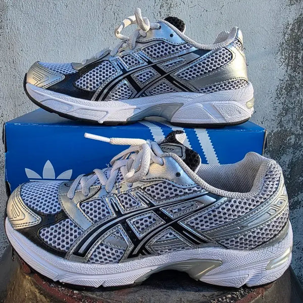 [BUNJANG] ASICS Gel 1130 Silver White Black Shoes / 아식스 젤 1130 실버화이트블랙 240