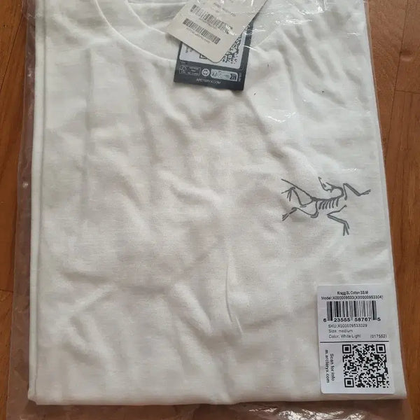 [BUNJANG] Arc'teryx T-Shirt White M / 아크테릭스 반팔티 화이트 M 사이즈
