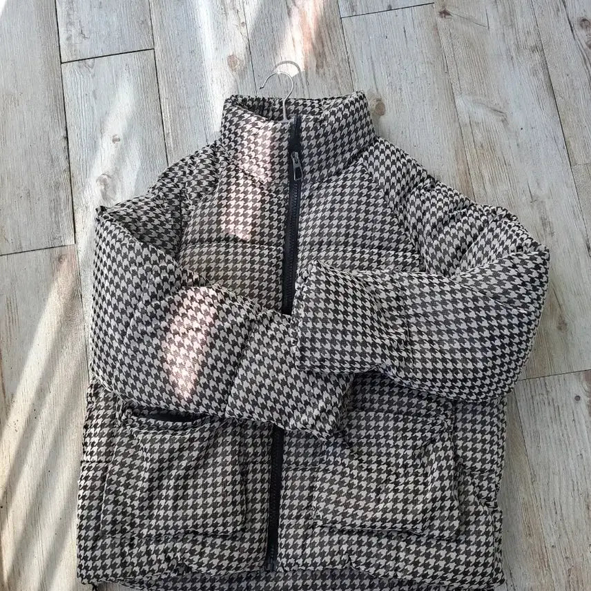 [BUNJANG] Check Pattern Short Padded Jacket / 체크무늬 숏 패딩 자켓
