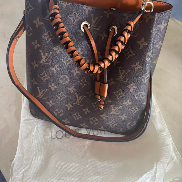 [BUNJANG] Louis Neo Bucket Bag / 루이 네오 버킷백