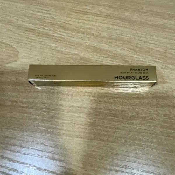 [BUNJANG] Hourglass Phantom Volumizing Glossy Balm (Whisper) / 아워글래스 팬텀 블러밤 (위스퍼)