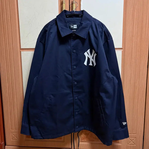 [BUNJANG] New Era New York Yankees Navy Baseball Coach Jacket XXL / 뉴에라 뉴욕 양키스 양키즈 네이비 야구 코치 점퍼 자켓 (110/XXL/2XL)
