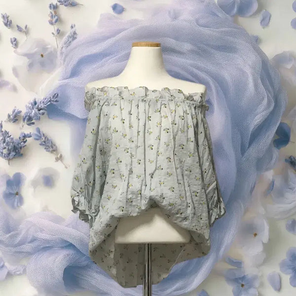 [BUNJANG] Blue Floral Off-Shoulder Blouse / 어깨라인 고무줄 (오프숄더 가능) 블루 플라워 블라우스 새상품