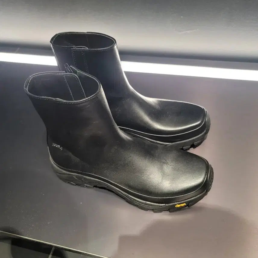 [BUNJANG] Juun.J Collection Leather Boots / 준지 컬렉션 레더부츠 270