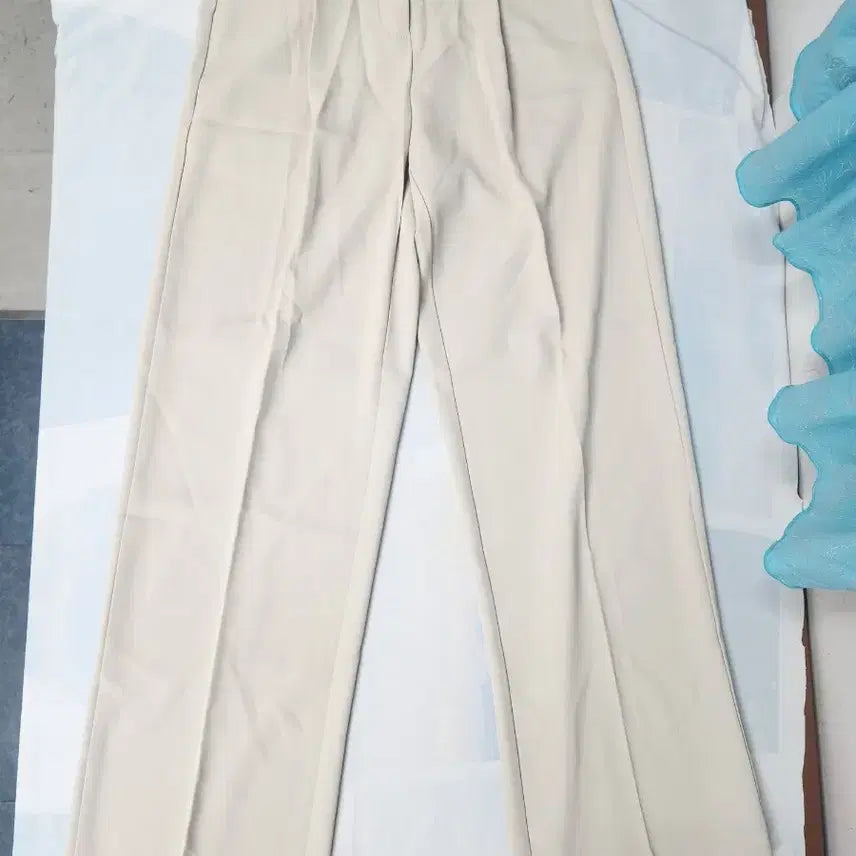 [BUNJANG] Mills Studio Light Beige Wide Fit Slacks Size 55 / 밀스튜디오 연베이지 와이드핏 슬랙스 55