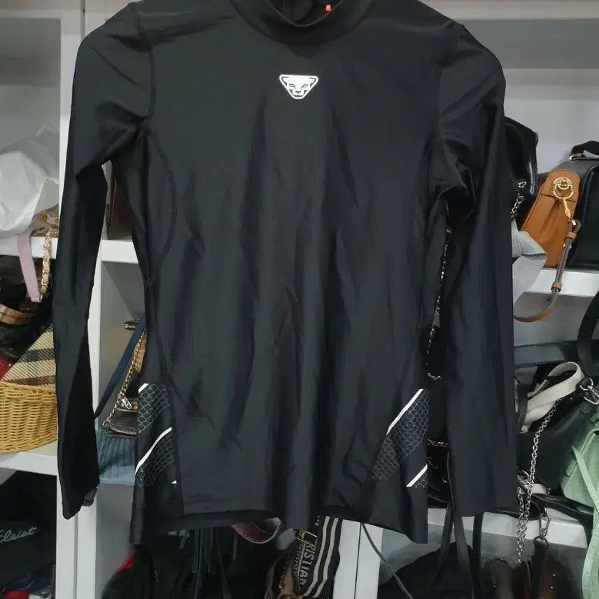 [BUNJANG] Dynafit Rashguard - Women's Size S / 다이나핏 래쉬가드 S 여성
