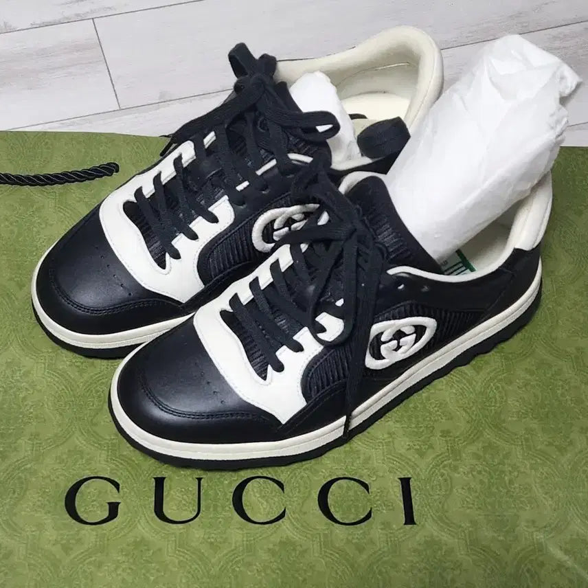 [BUNJANG] Gucci Sneakers Black White (Size 38) / 구찌 스니커즈 블랙 화이트(38)정품검수가능