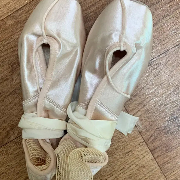 [BUNJANG] Chacott Ballet Pointe Shoes Size 205 / 챠코트 발레 토슈즈