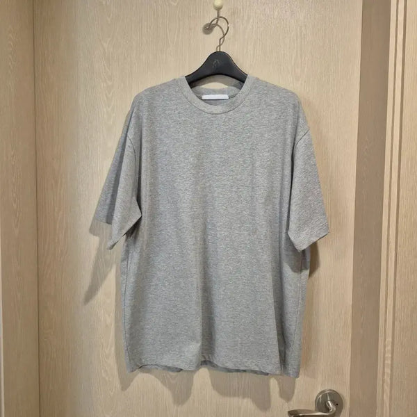 [BUNJANG] Basic Grey Short-Sleeve T-Shirt / 기본 회색 반팔 티셔츠