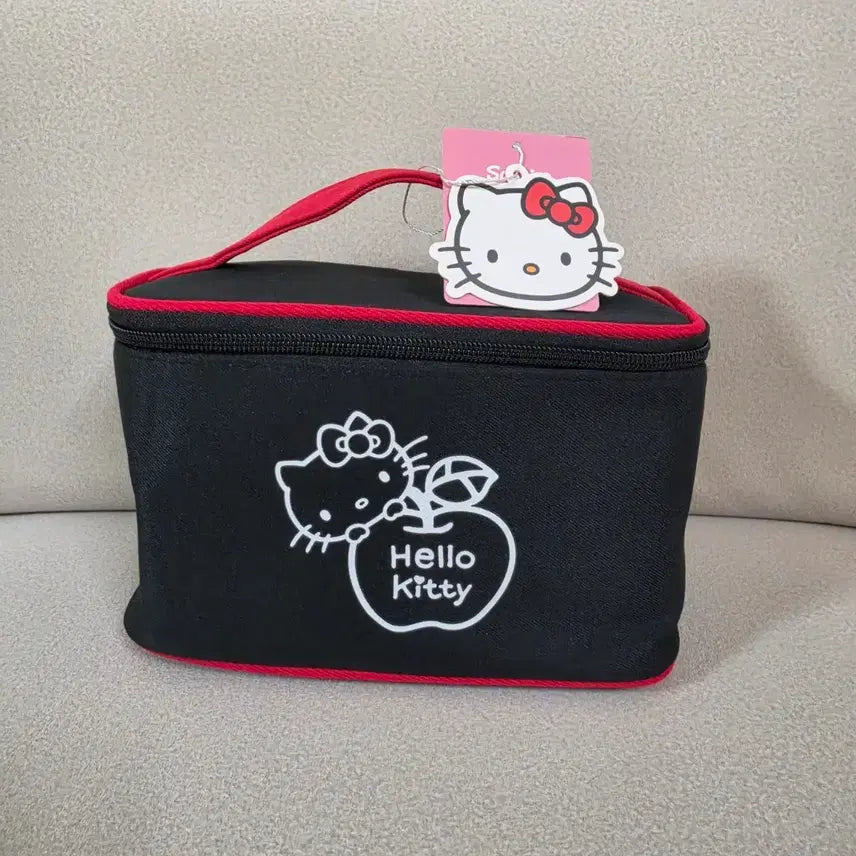 [BUNJANG] Hello Kitty Pouch Black Red / 헬로키티 파우치 블랙 레드