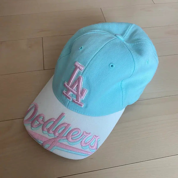 [BUNJANG] MLB Dodgers Baseball Cap Light Sky Blue/White / MLB  다저스 볼캡 연하늘색/흰색