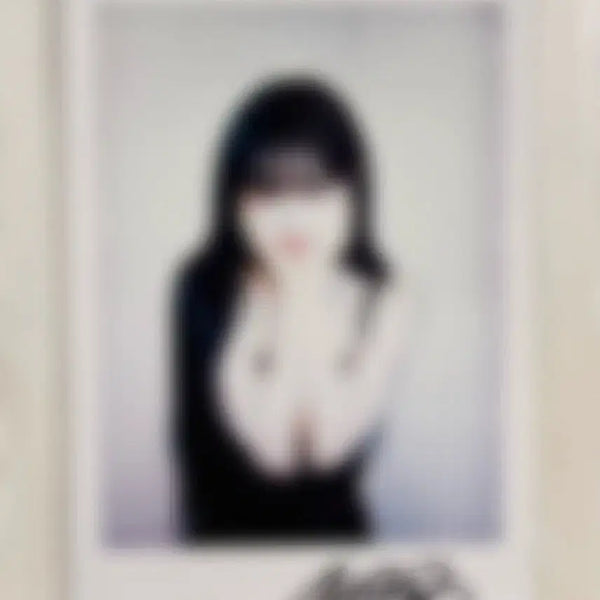 [BUNJANG] TripleS Nakyoung Signed Polaroid / 260823 트리플에스 나경 싸인 폴라로이드 triples nakyoung sign polaroid