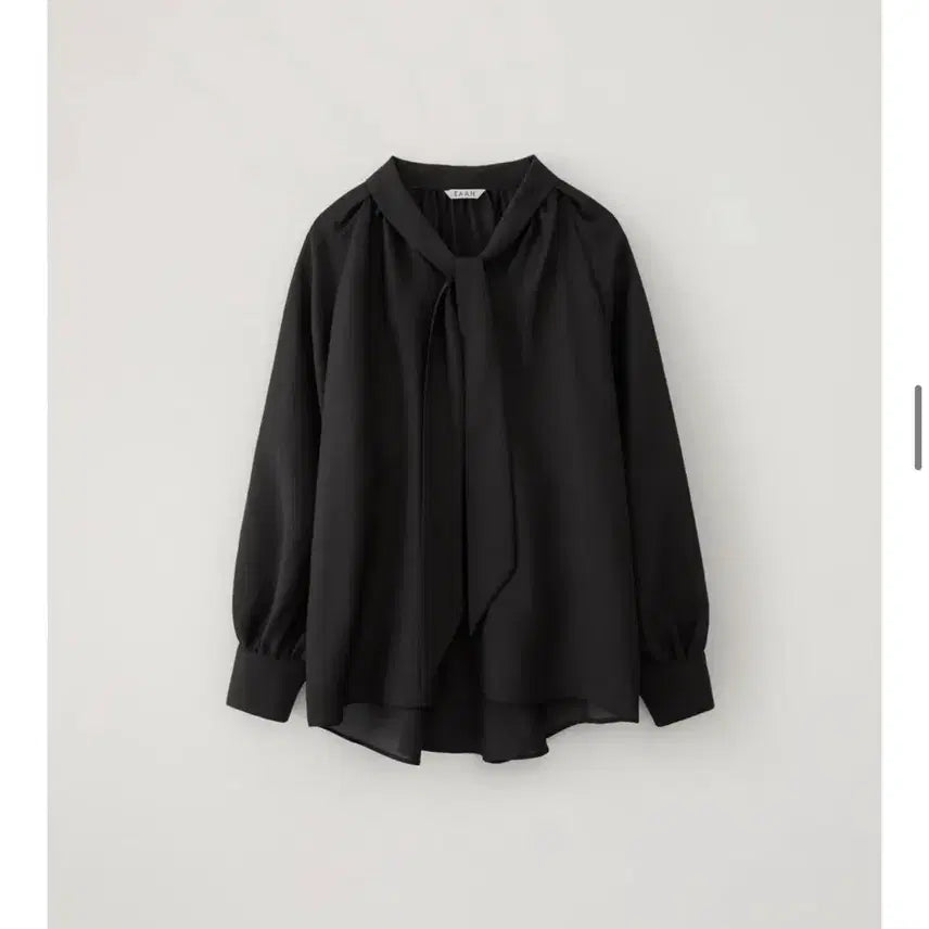[BUNJANG] EAAH Shirring Blouse Black / EAAH 이아 타이 셔링 블라우스 블랙