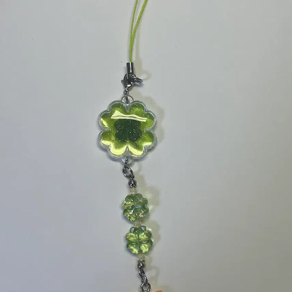 [BUNJANG] Sanrio Heisei Four-Leaf Clover Marshmallow Strap / 산리오 헤이세이 네잎클로버 스트랩 마슈마로