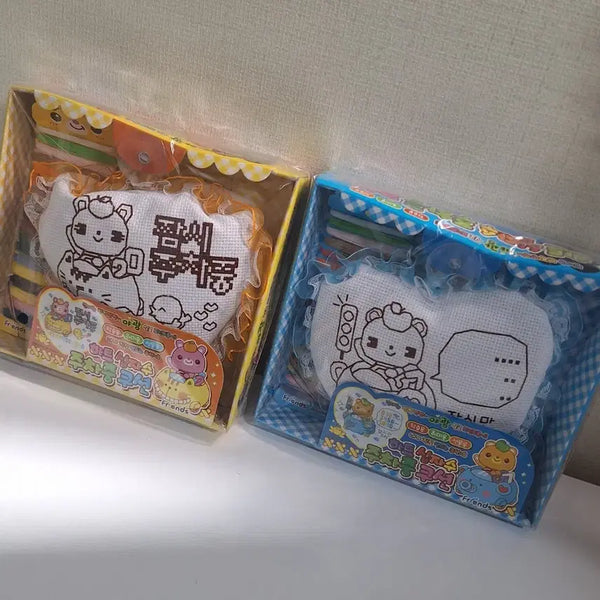 [BUNJANG] 2012 Embroidery Kit - Cute Bear Design / 2012년도 고전))주차 자수키트 (개당)