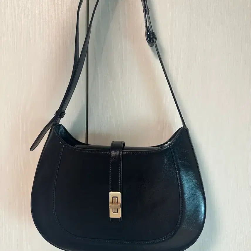 [BUNJANG] MJADE Amanda Hobo Bag / 엠제이드 가방 아만다 호보백