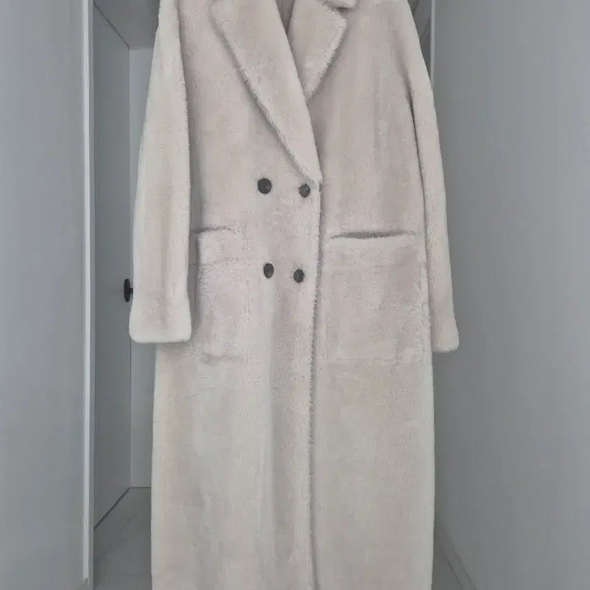 [BUNJANG] J Mouton Reversible Long Leather Coat / 지컷