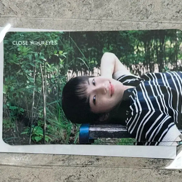 [BUNJANG] CLOSE YOUR EYES Billboard Pop-up Magazine Card Sticker Seo Kyung Bae / 클로즈유어아이즈 빌보드 팝업 매거진 카드스티커 서경배