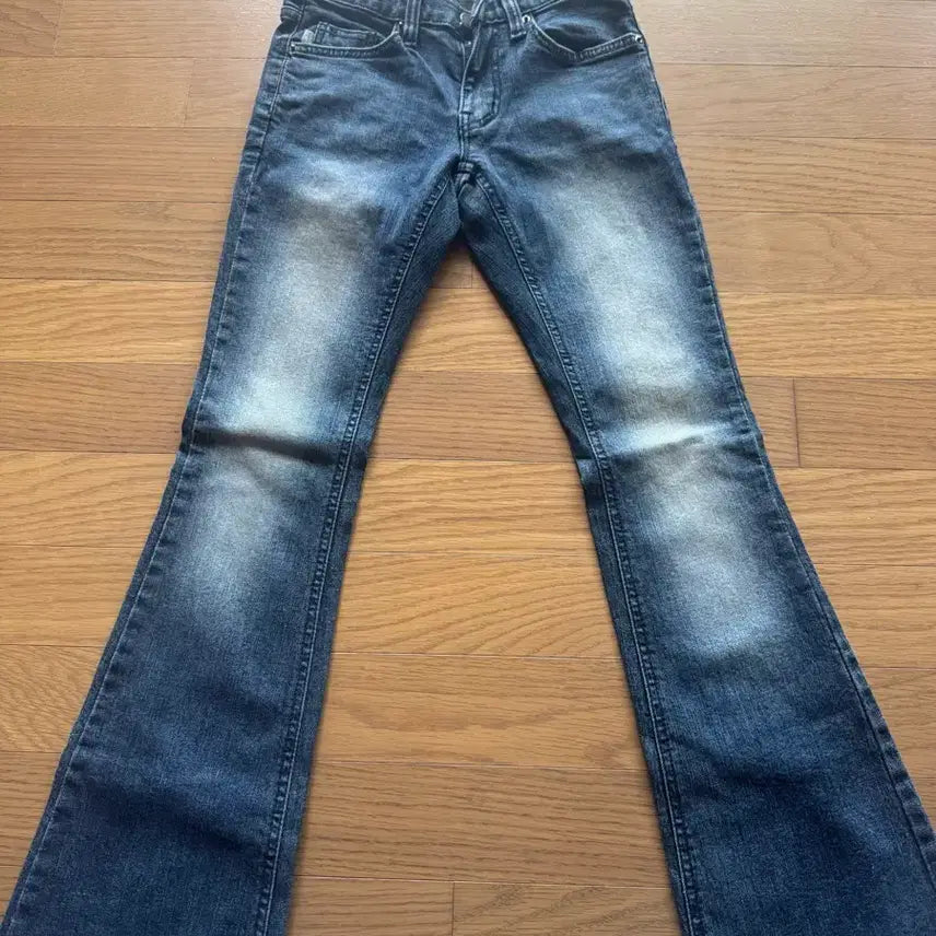 [BUNJANG] Women's Bootcut Denim Jeans - Dark Wash / (새상품)청바지 부츠컷 데님 진청