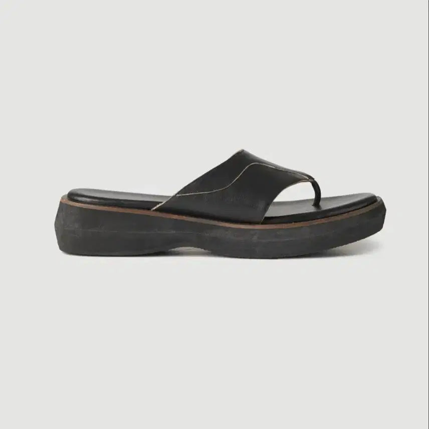 [BUNJANG] COOR Low-Cut Platform Flip-Flop (Black) / COOR 쿠어 로우컷 플랫폼 플립플랍 (블랙)무신사단독