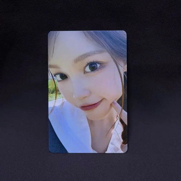 [BUNJANG] IZ*ONE Handle With Care Tower Records POB Jeong Se-bi Photocard / 이즈나 일본 앨범 HANDLE WITH CARE 덤핫 타워레코드 특전 포카 정세비
