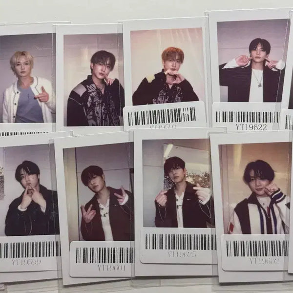 [BUNJANG] Stray Kids Karma Fan Sign Polaroids Set / 스키즈 카르마 영통 대면 1차 2차 폴라 세트