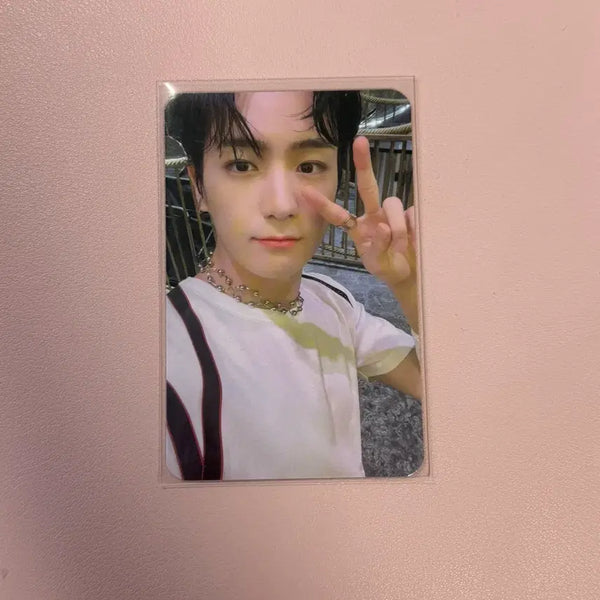 [BUNJANG] The Boyz Hyunjae Thrill-ing Lucky Draw Photocard / 더보이즈 현재 스릴라이드 미화당 미공포 포카