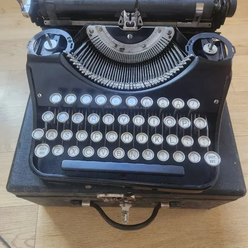[BUNJANG] Underwood Typewriter (1930s) / 언더우드 타자기 판매