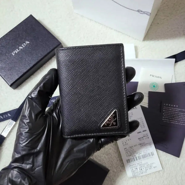 [BUNJANG] Prada Logo Saffiano Tri-fold Wallet / [신형/새상품급] 프라다 삼각로고 사피아노 중지갑