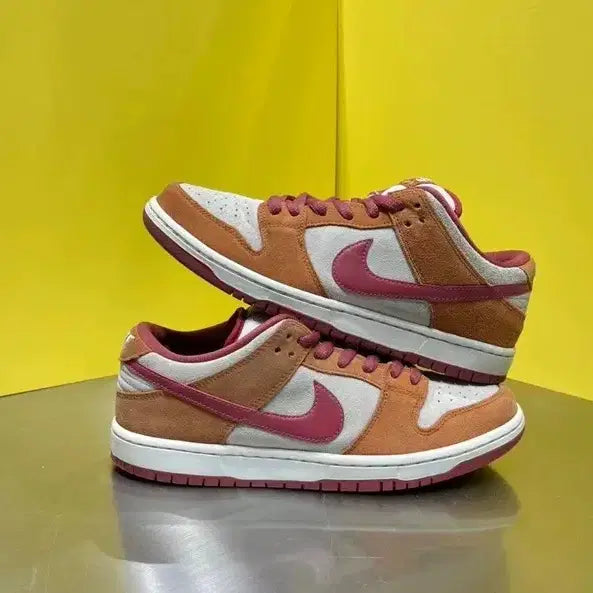 [BUNJANG] Nike SB Dunk Low Dark Russet US 8.5 / 나이키 Sb 덩크 로우 다크 러셋265mm