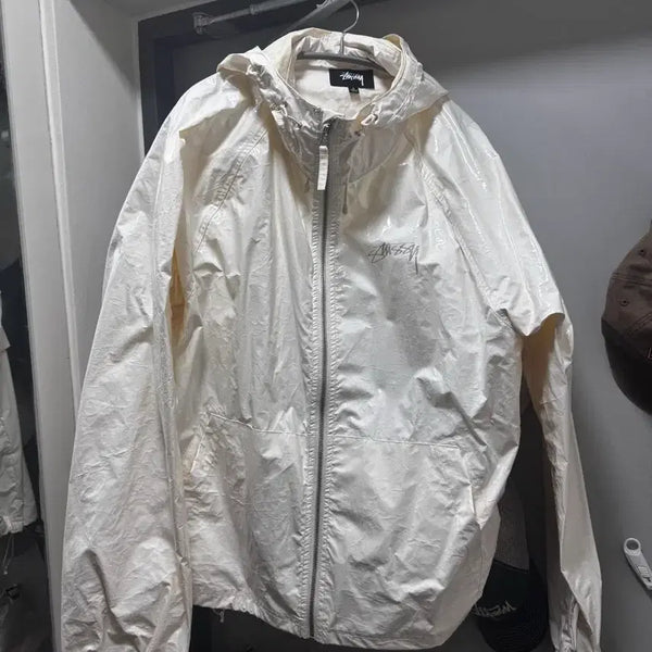 [BUNJANG] Stussy Windbreaker Large Cream / 스투시 바람막이 라지 크림