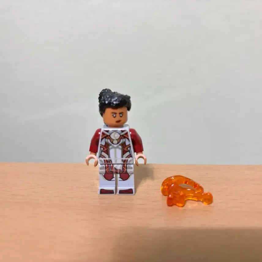 [BUNJANG] Marvel LEGO Figure Ikaris / 마블 레고 피규어 일카리스
