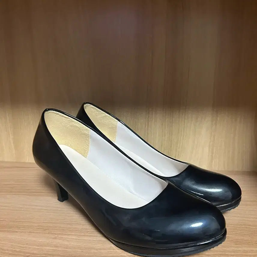 [BUNJANG] Women's Interview Enamel High Heels / 여성 면접용 구두 애나멜 하이힐