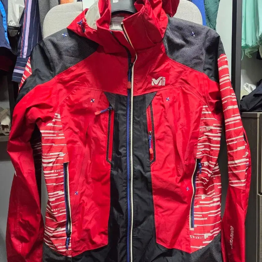 [BUNJANG] Millet Gore-Tex Windbreaker Jacket Red / 밀레 고어텍스 바람막이 자켓 레드