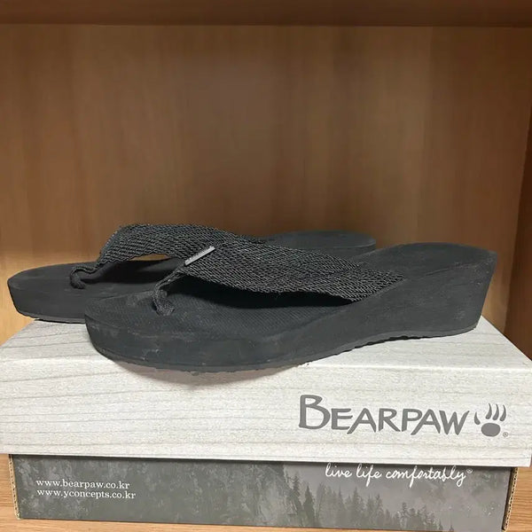 [BUNJANG] Bearpaw Women's Height-Increasing Platform Flip-Flop Slippers / 베어파우 여성 키높이 플랫폼 쪼리 슬리퍼 레저 스포츠 서핑