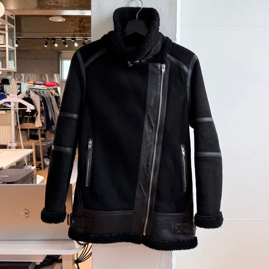 [BUNJANG] Sandro Black Lambskin Shearling Jacket / 산드로 블랙 램스킨 무스탕 자켓