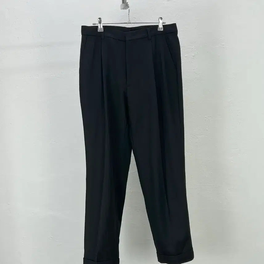 [BUNJANG] Lacoste Black Single-Pleat Rolled-Hem Wool Slacks / 라코스테 블랙 원턱 롤업 울 슬랙스