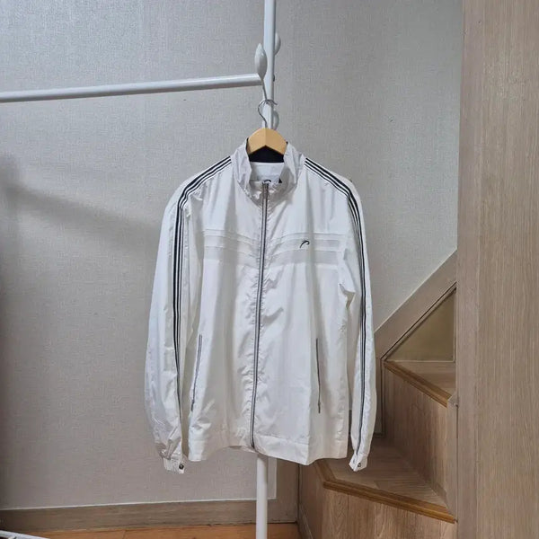 [BUNJANG] PRO-WORLD CUP Men's Windbreaker Jacket White / 프로월드컵 남성 바람막이자켓 화이트