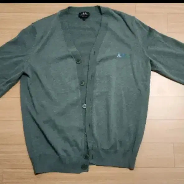 [BUNJANG] A.P.C. Cardigan L / APC 가디건 L 사이즈