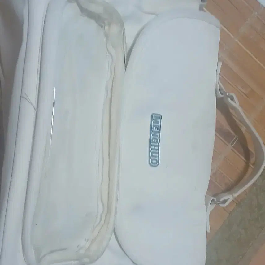 [BUNJANG] White Crossbody Bag / 화이트 크로스백