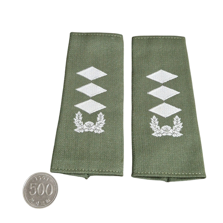 [BUNJANG] Korean Army Old Type Captain Field Jacket Shoulder Insignia Patch Badge (1980s) / 육군 구형 80s 대위 야전상의 견장 계급장 패치 기장 뱃지 전투복
