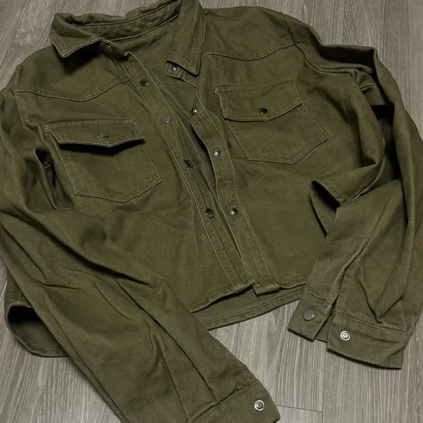 [BUNJANG] Olive Cargo Jacket / 올리브색 카고 자켓