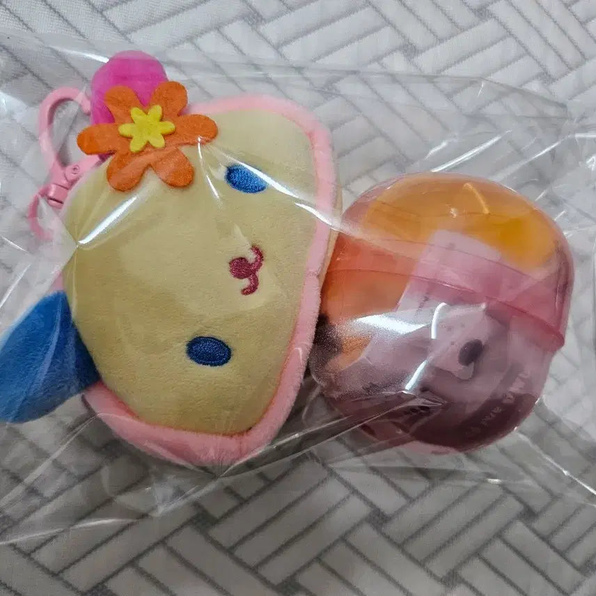 [BUNJANG] Usahana Onigiri Pouch Keyring / 우사하나 삼각김밥 파우치 키링(가챠는 덤)