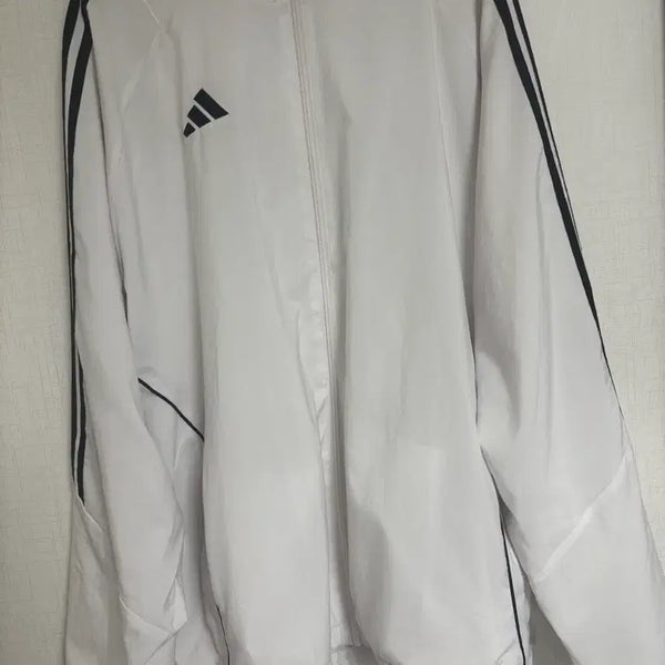 [BUNJANG] Adidas Windbreaker White / 아디다스 바람막이 화이트