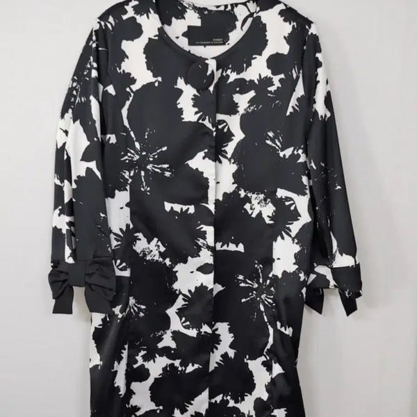 [BUNJANG] Modern Flower Pattern Button Dress Outer / [급매] 입자마자 모임 주인공! 모던 플라워 패턴 빅버튼 원피스 아우터 (상태 최상)