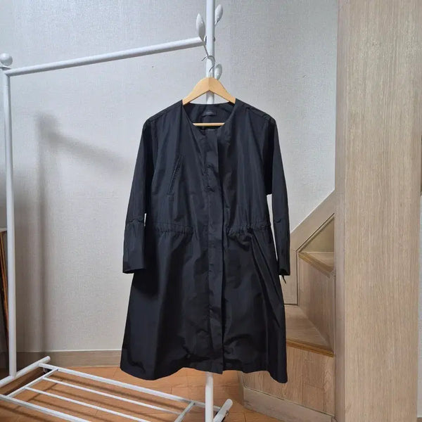 [BUNJANG] Black Windbreaker Trench Coat / 블랙 바람막이 트렌치 코트