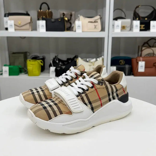 [BUNJANG] Burberry Check Regis Sneakers / [41] 버버리 체크 레지스 스니커즈