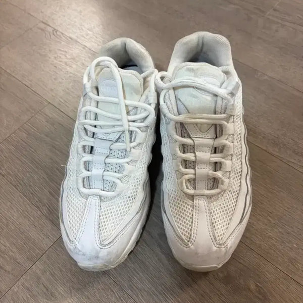 [BUNJANG] Nike Air Max 95 Sneakers / 나이키 에어맥스 95 235(상태좋음)